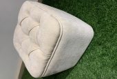 Poof seat