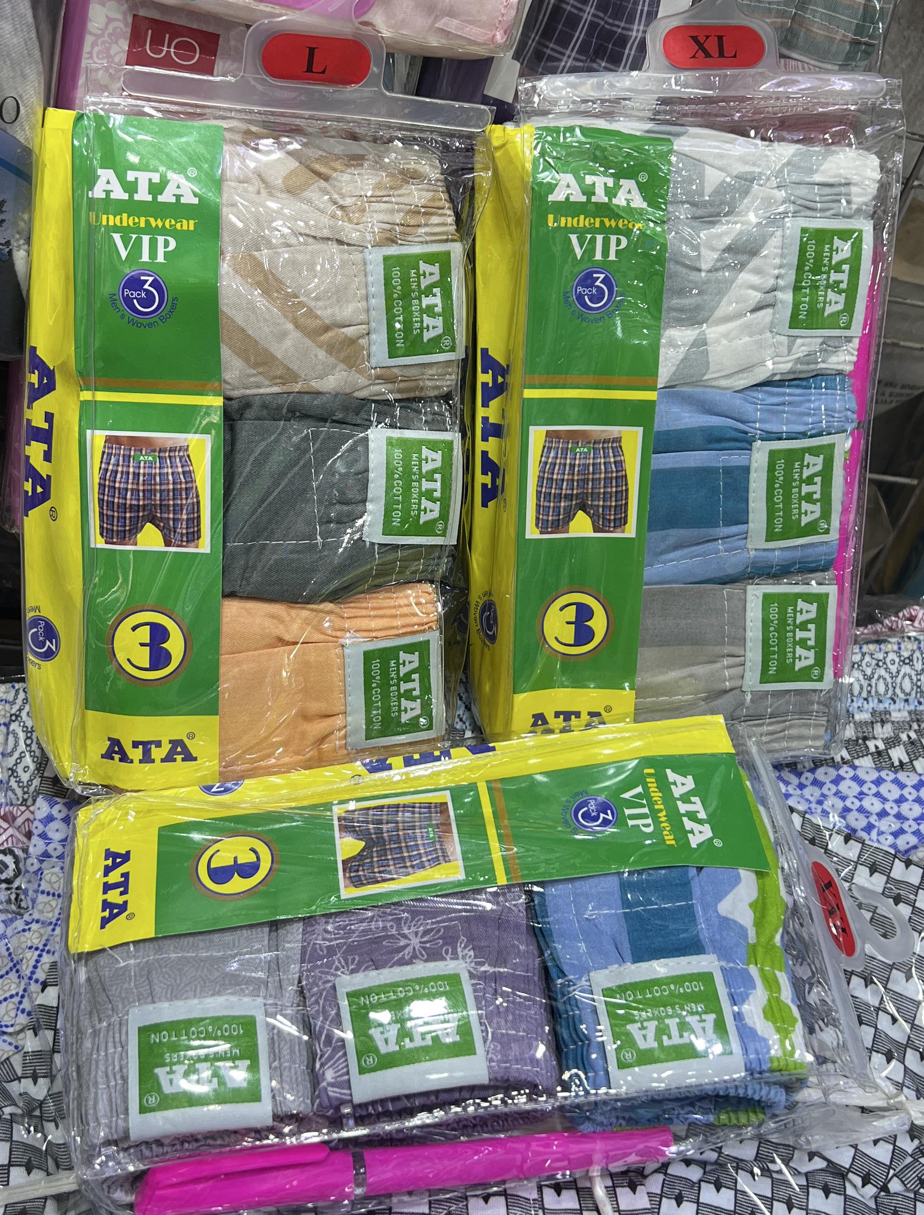 Men ata boxers