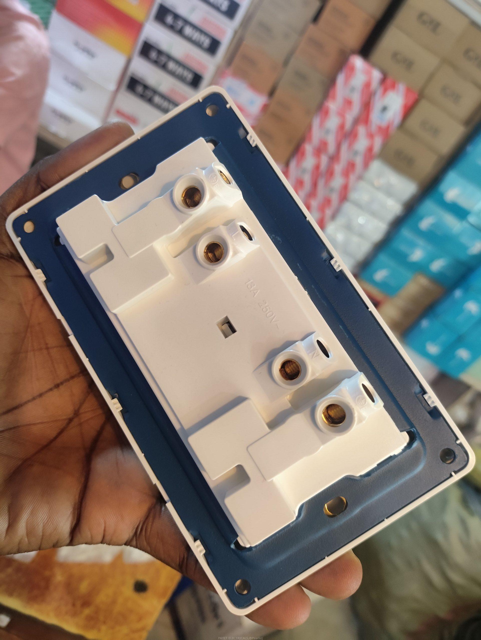 Double socket for multiple inputs