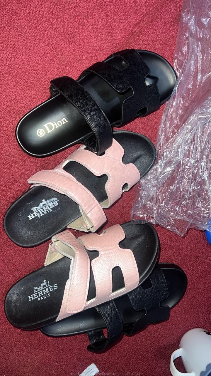 Ladies open shoes
