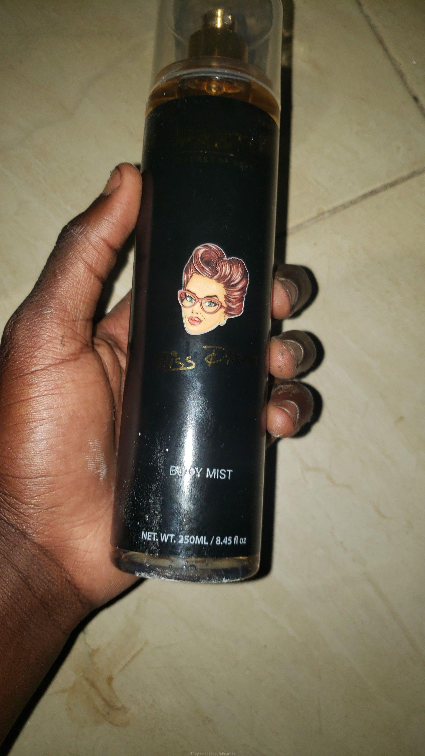 Perfumes and shower gel