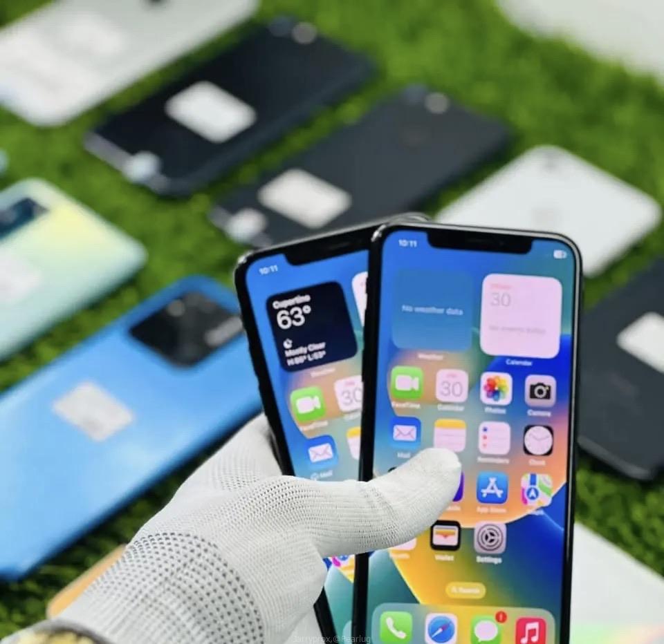 iPhone XS