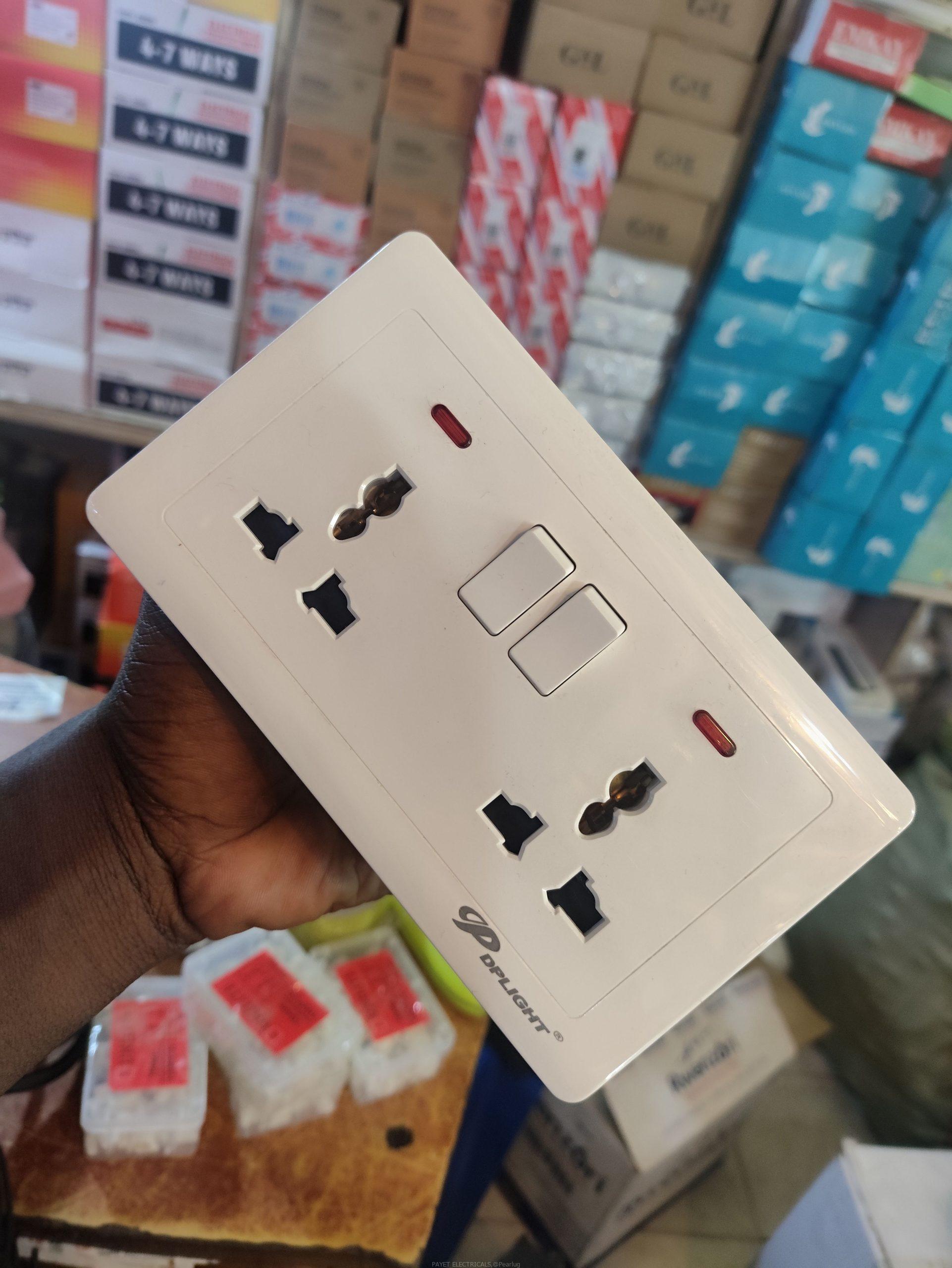 Double socket for multiple inputs