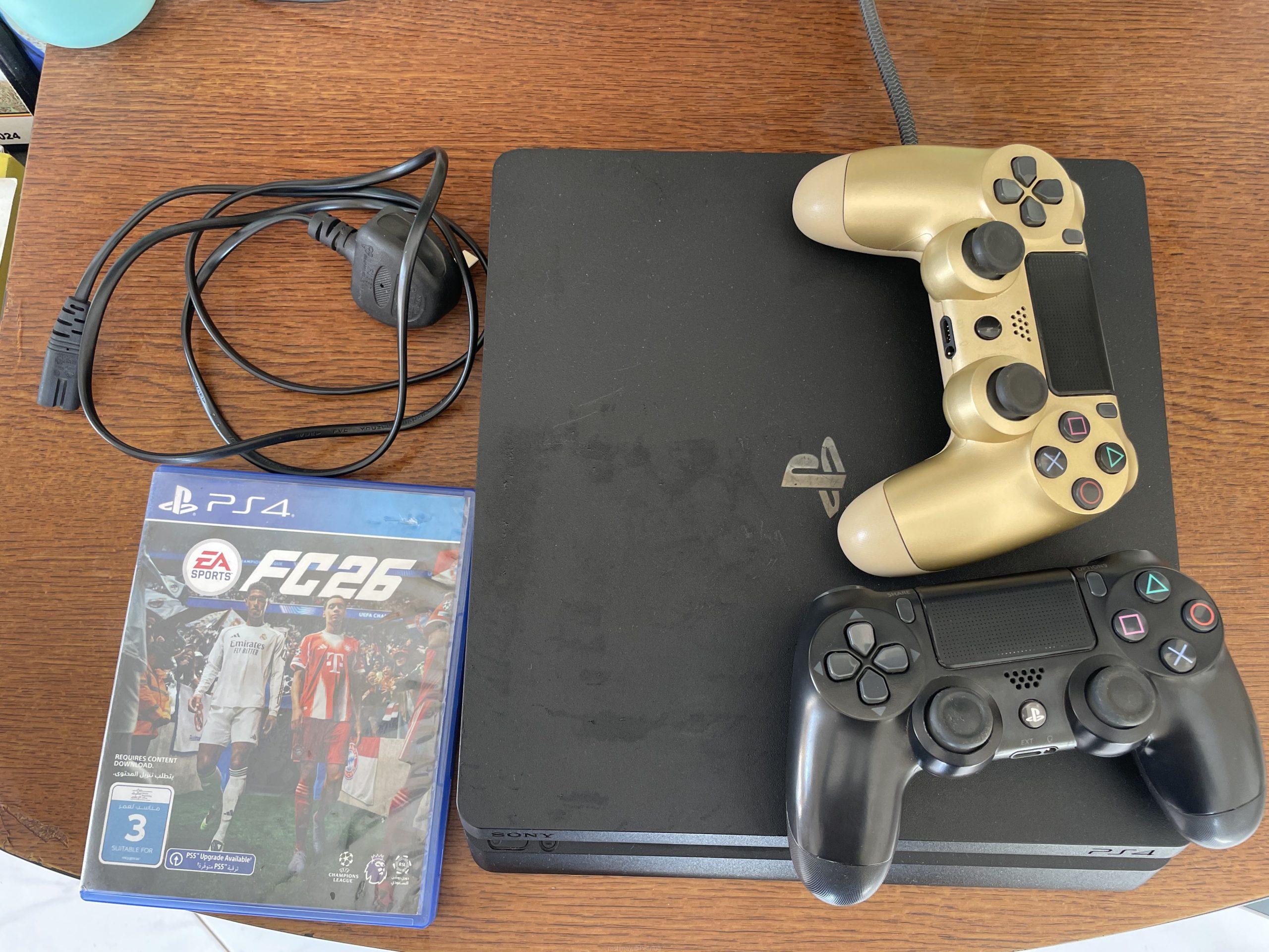 PS4 slim on hot sale