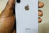 iPhone X | 64GB | 🔋 100%