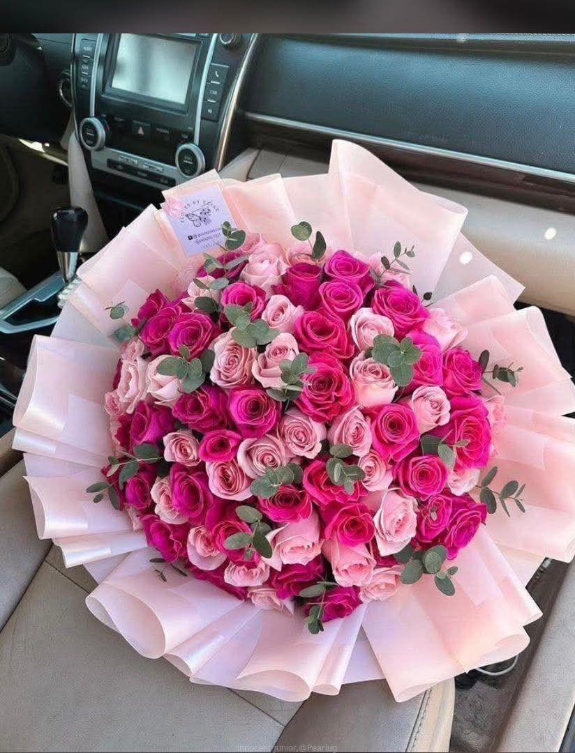Fresh flowers at Mer-wa flowers