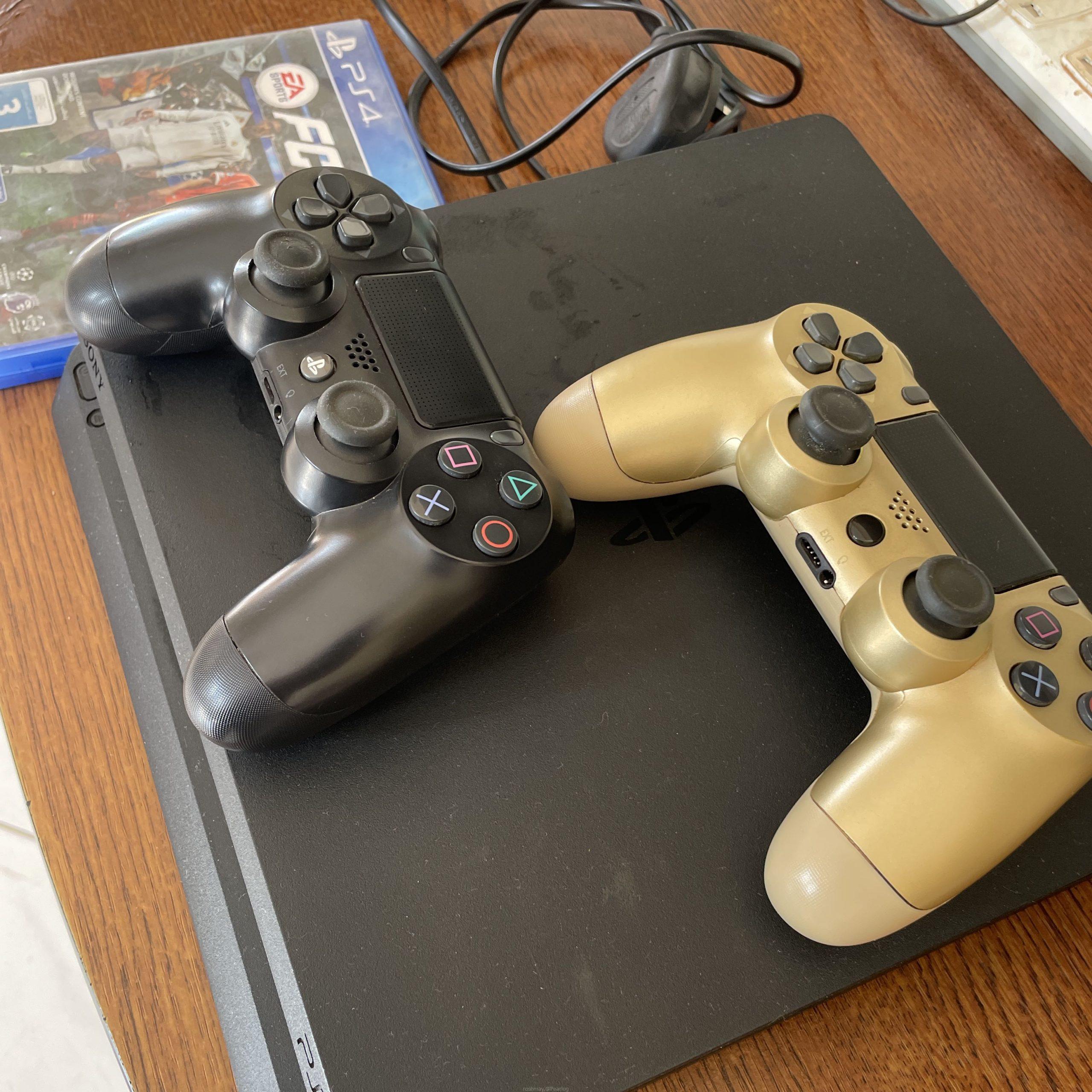 PS4 slim on hot sale