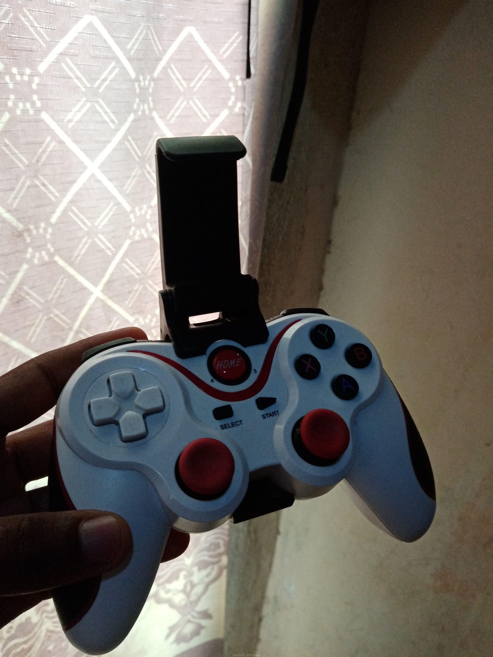 Mobile game pad