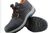 We sell types of shoes and we make deliveries countrywide