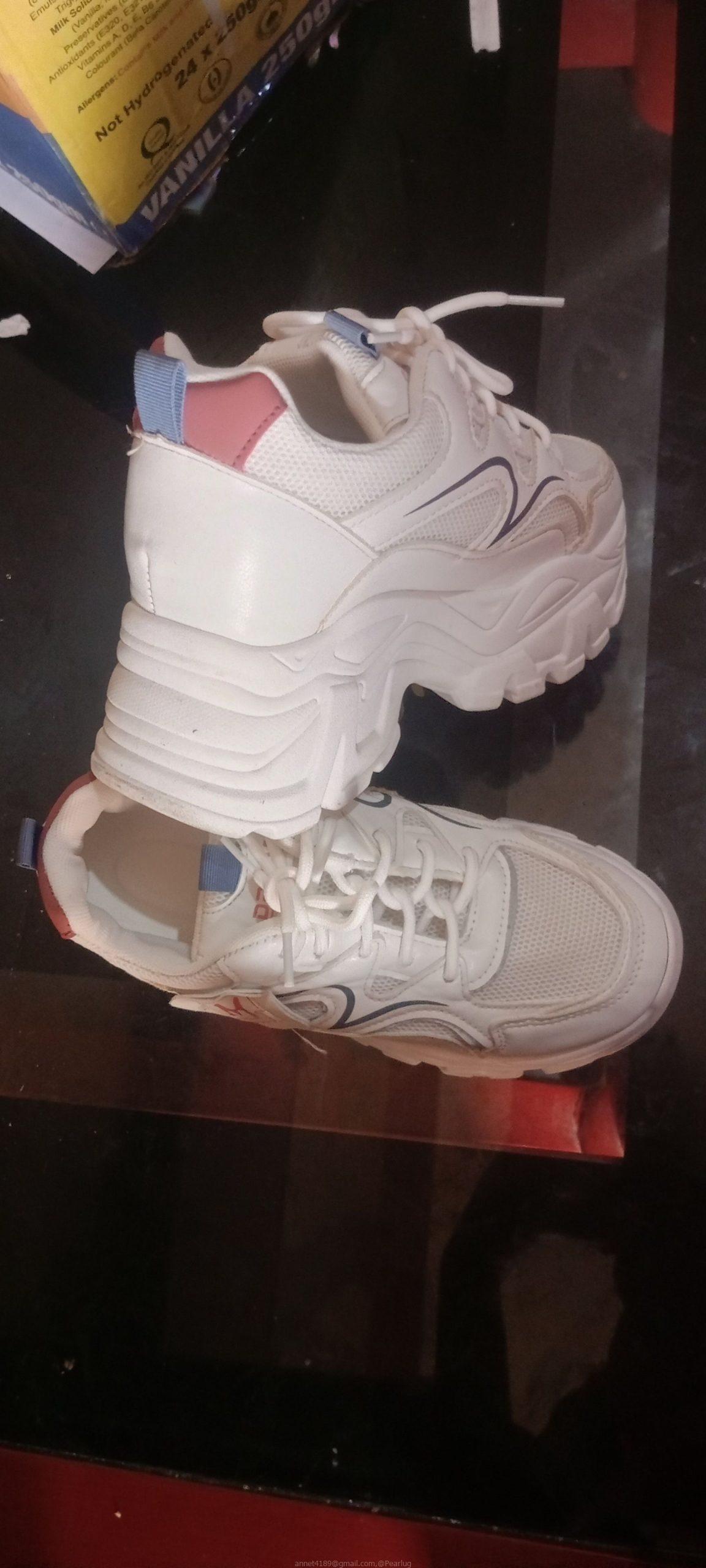 Women’s chunky platform shoes