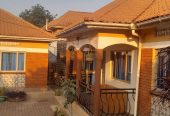 Sandton city guest house in Bunamwaya for rent