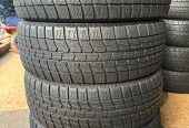215/60R16 YOKOHAMA