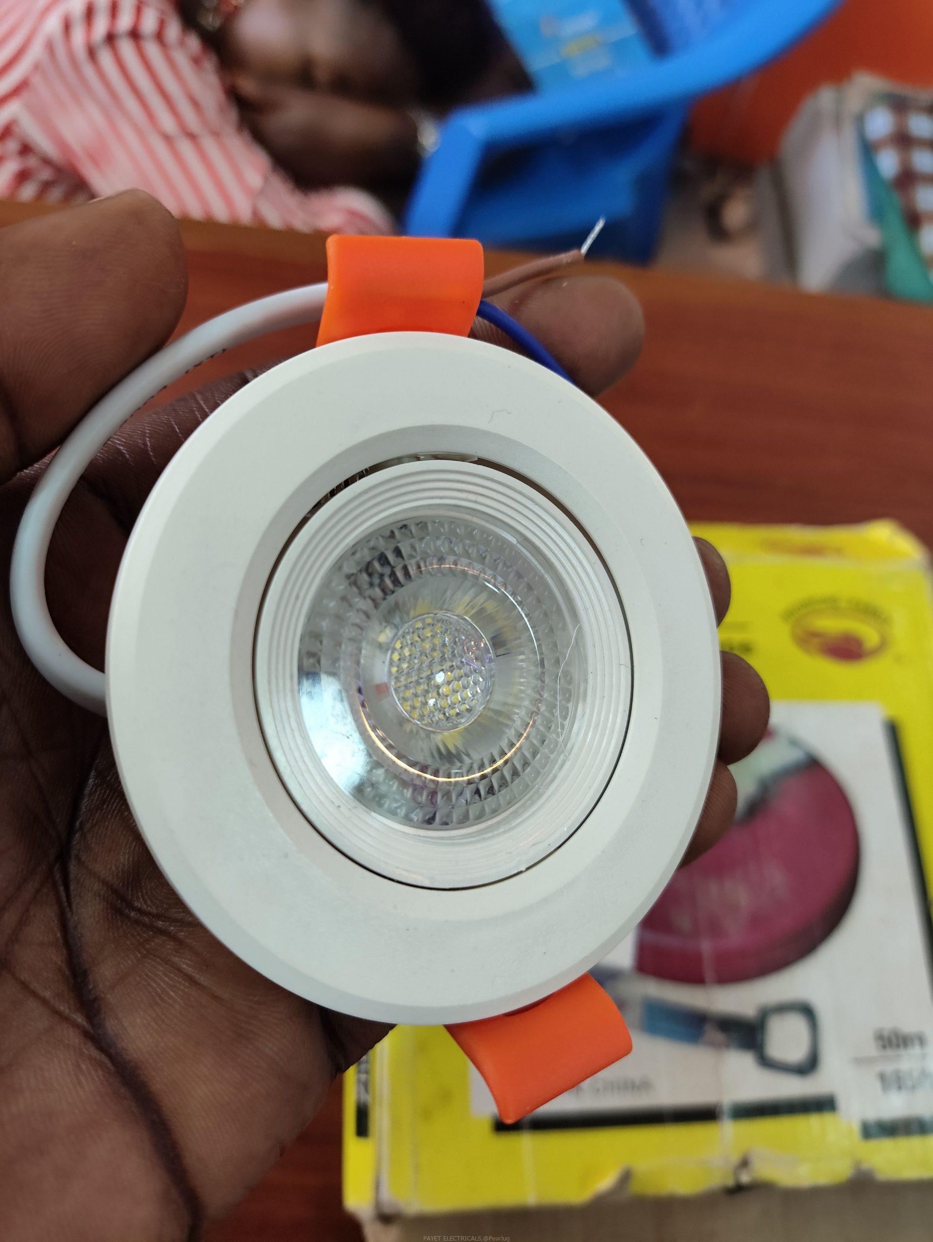 3colours LED spot light/white body 7watts