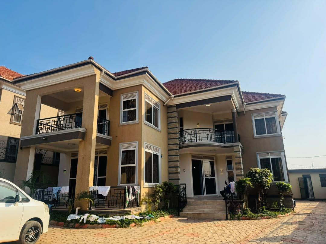 House for sale 6 bedroom 2 boys quarters 14.5 decimals title