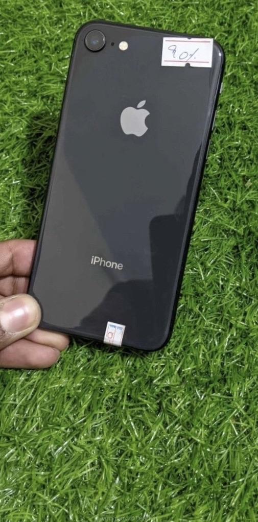 iPhone 8