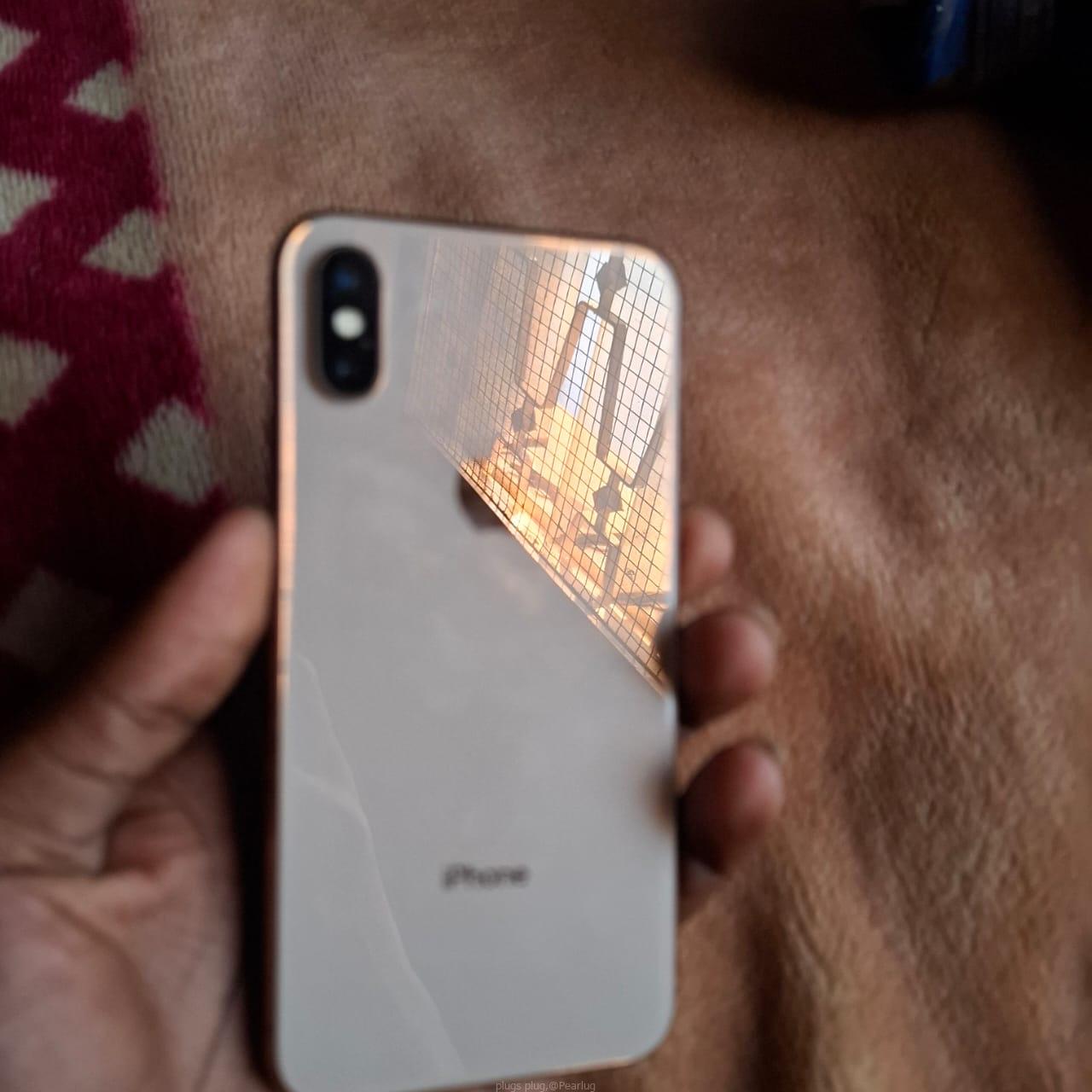 iPhone XS