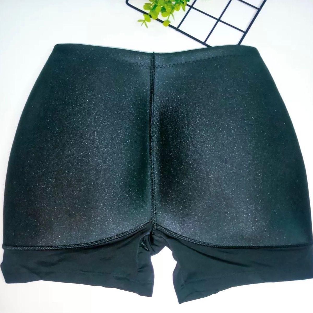 Bums and hips