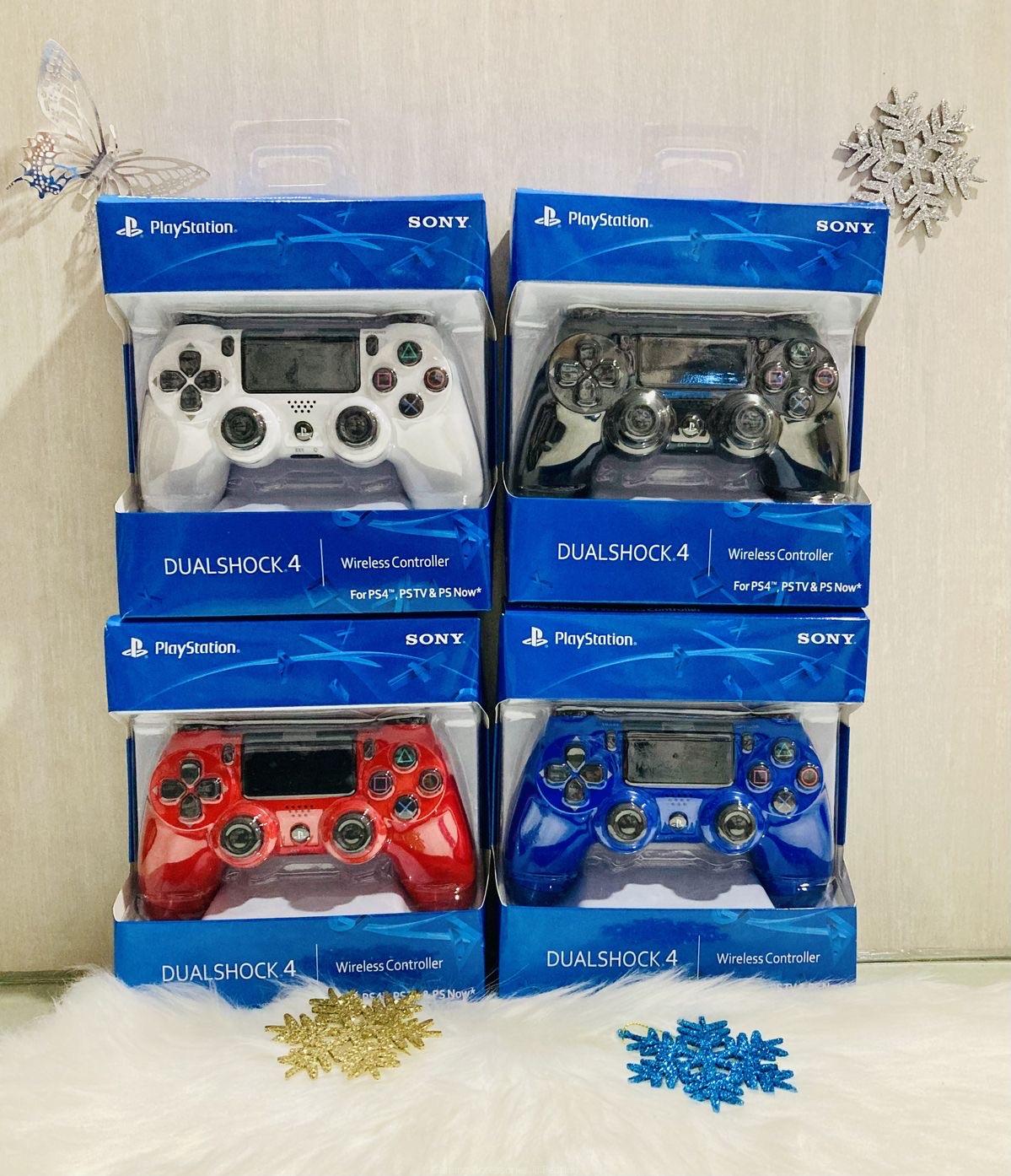 PlayStation 4 gaming controllers
