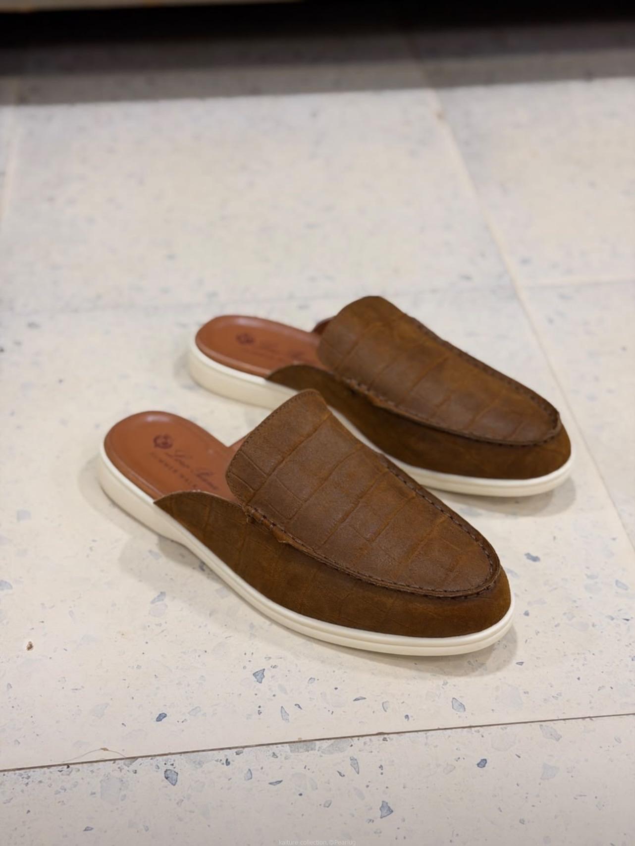 Open gentle shoes