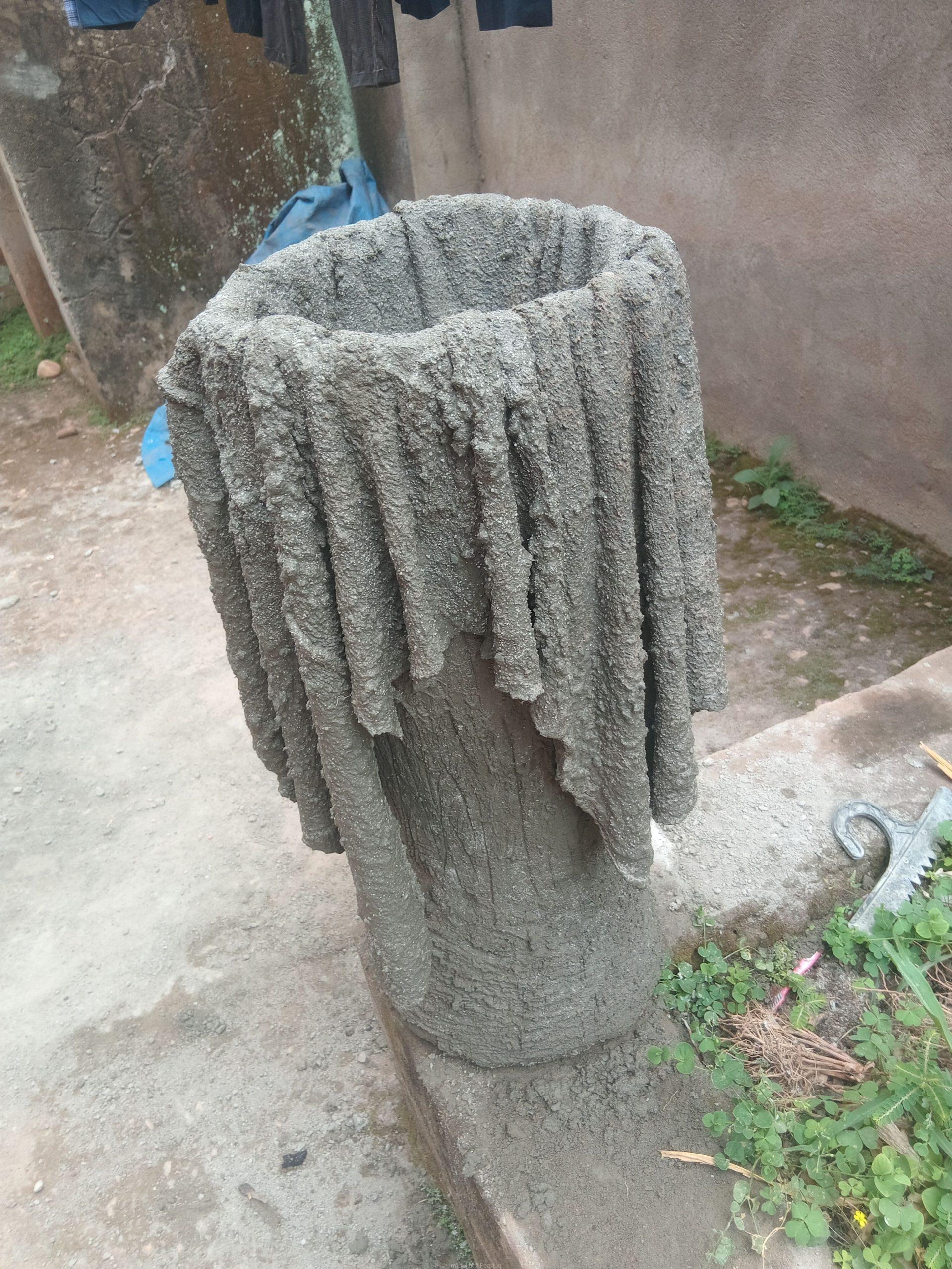 Flower vase
