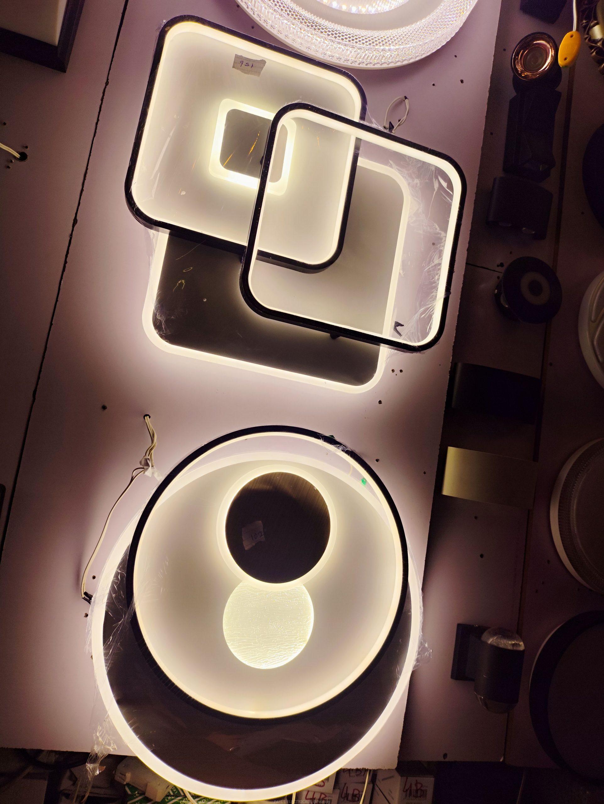 Wall /ceiling LED light