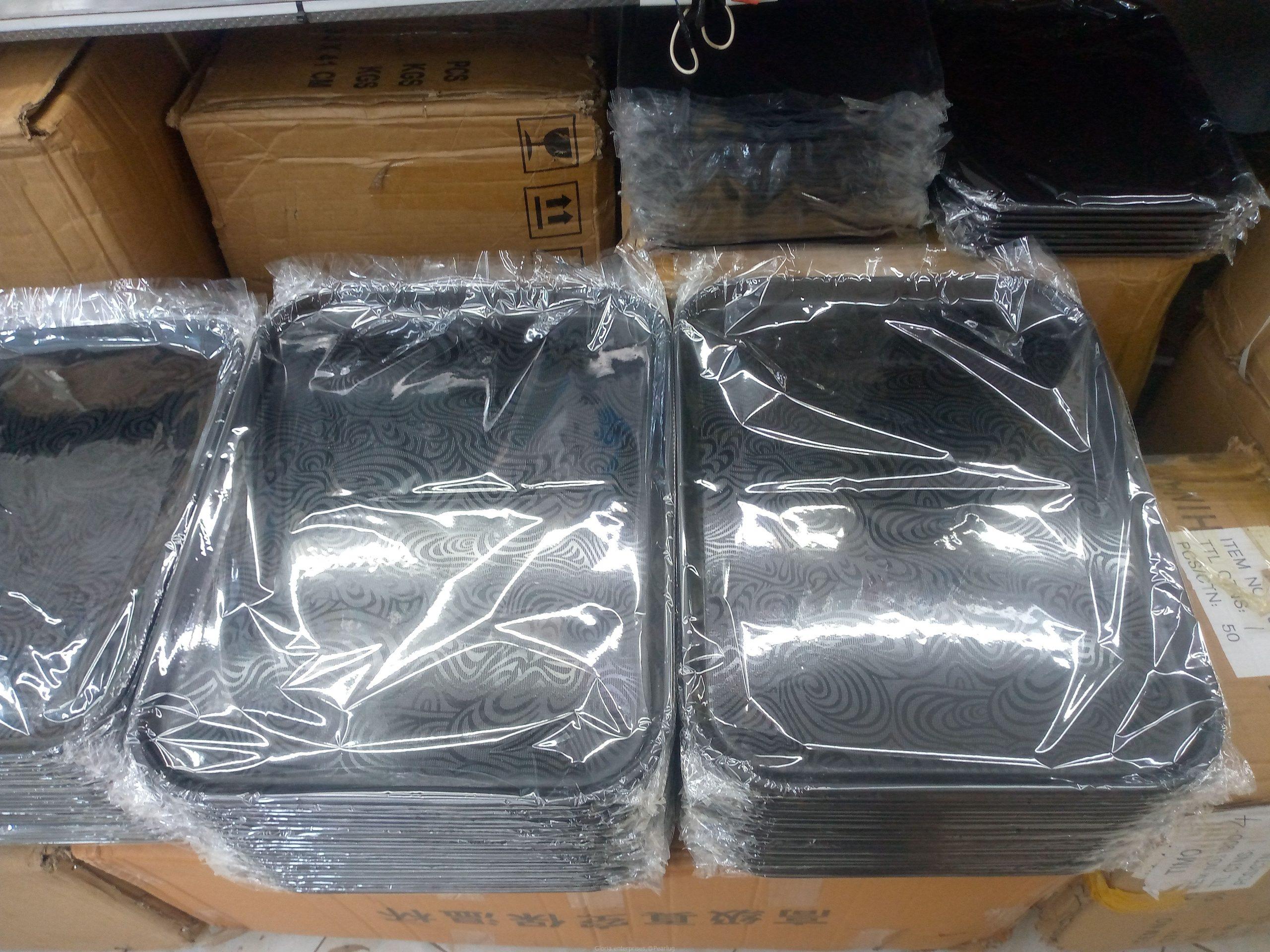 Rubber tray