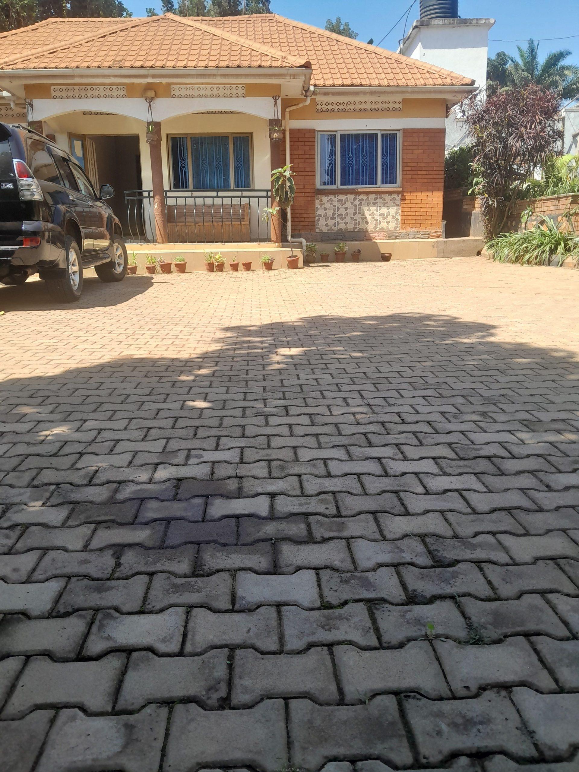 Air B&B rooms for rent in Bunamwaya Central