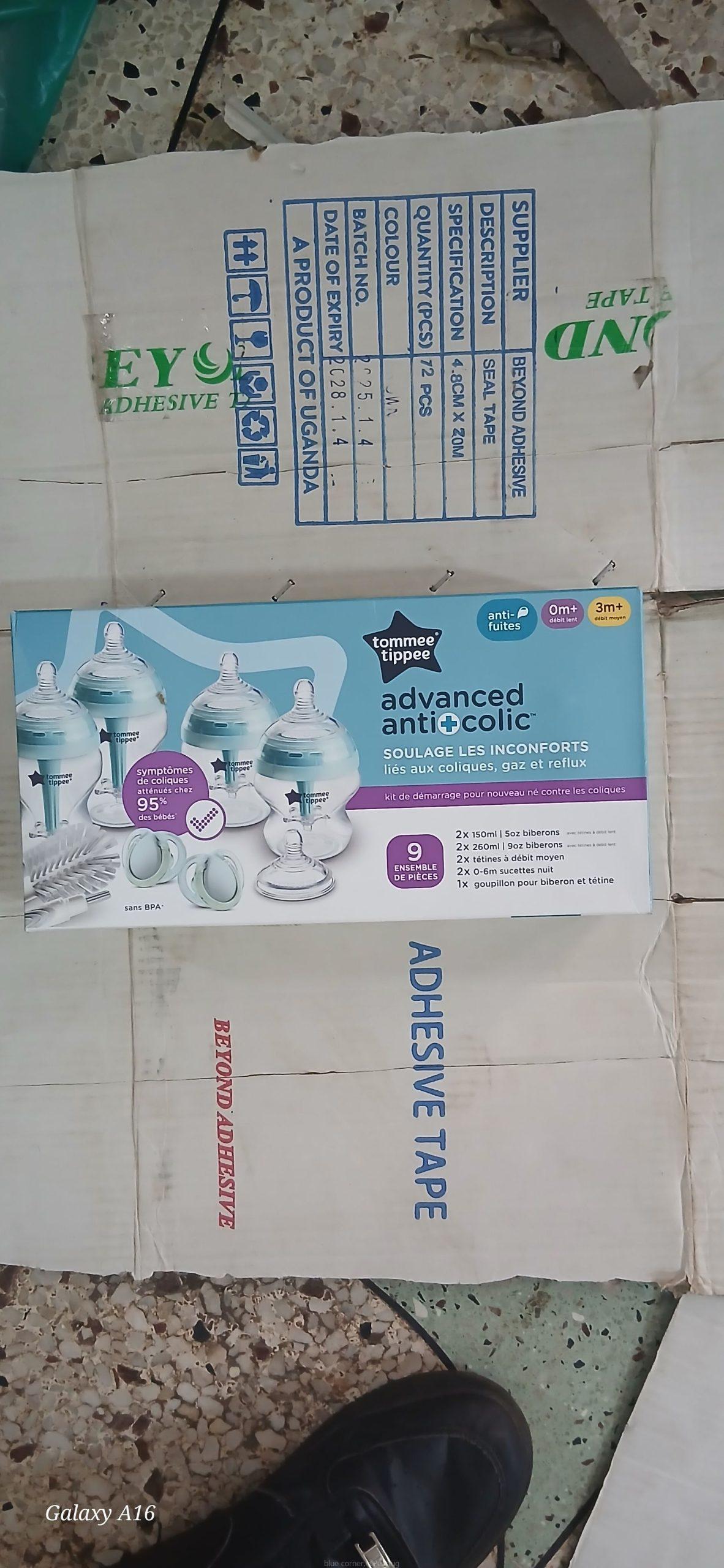 Tommee Tippee Advanced Anti-Colic Newborn Starter Set Breast-Like Teat