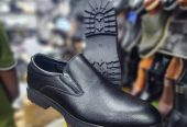Shoe