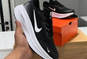 MEN /WOMEN NIKE RUNNING SHOES