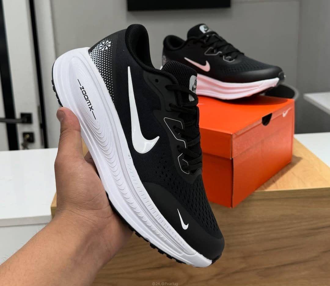 MEN /WOMEN NIKE RUNNING SHOES