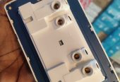 Double socket for multiple inputs