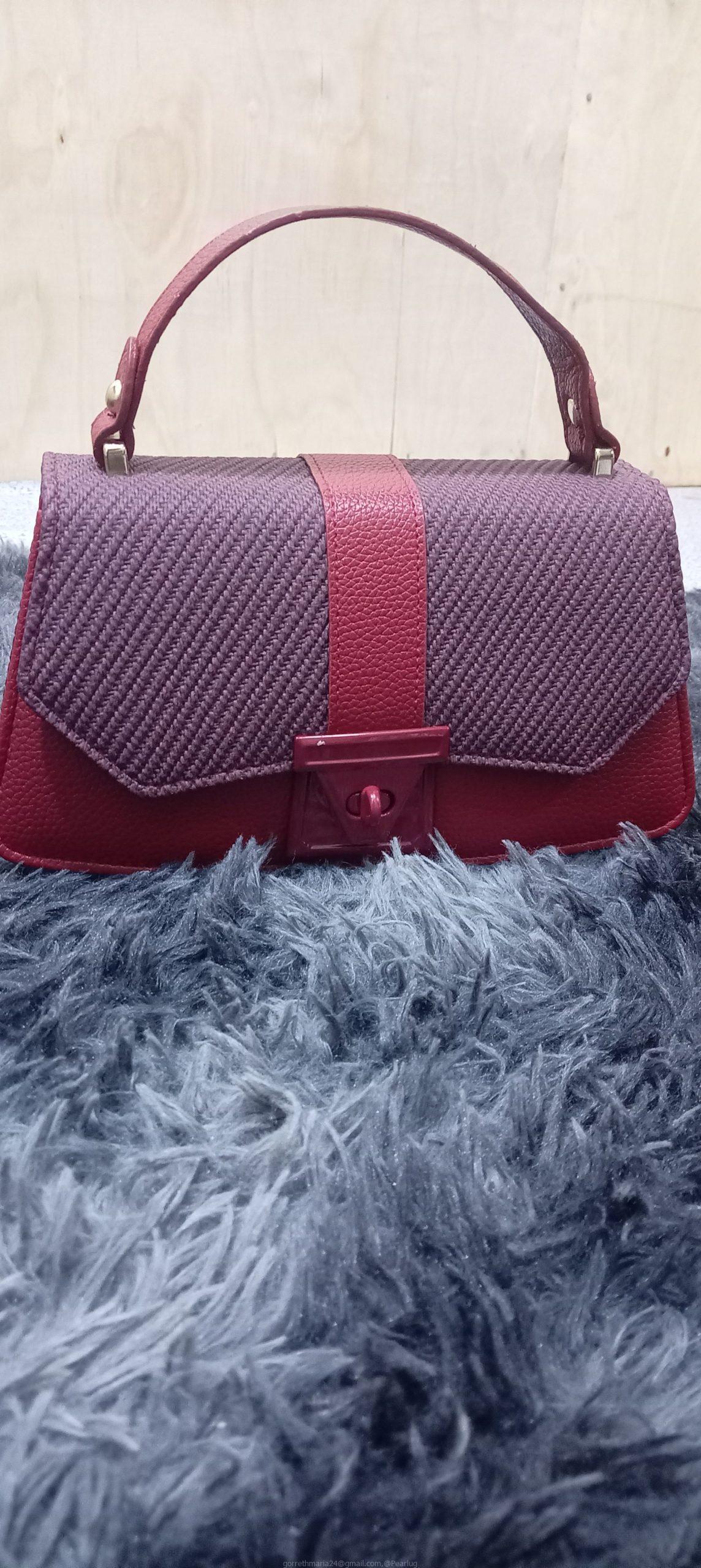 Ladies’ hand bag