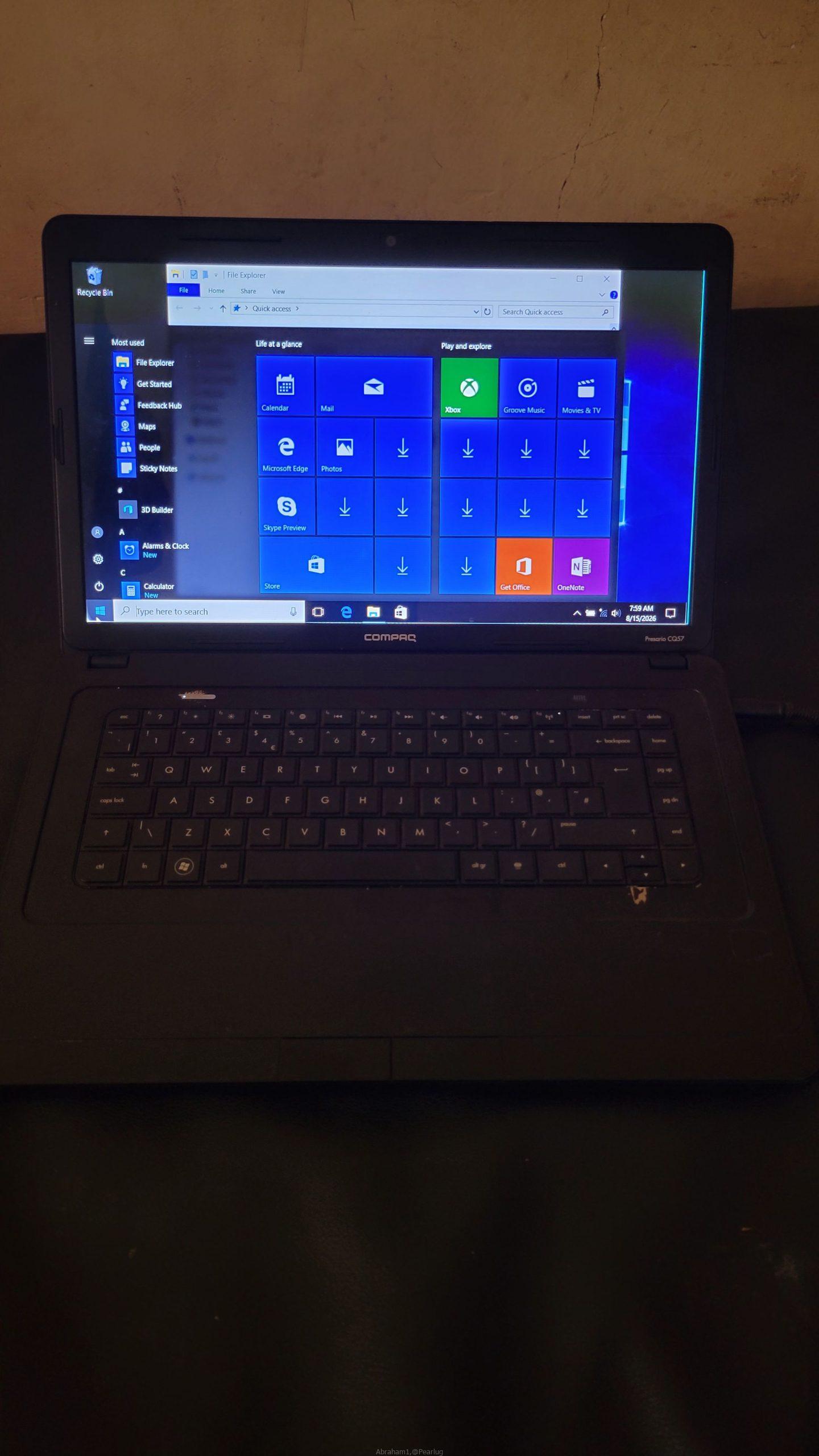 Laptop