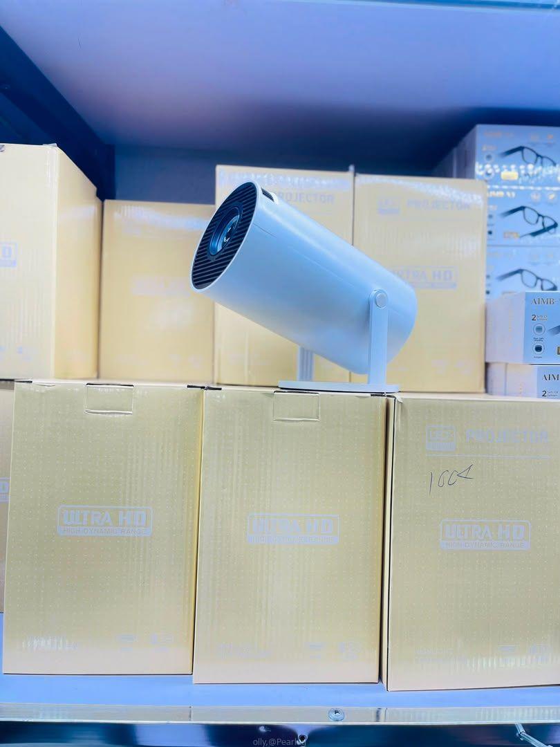Smart projector