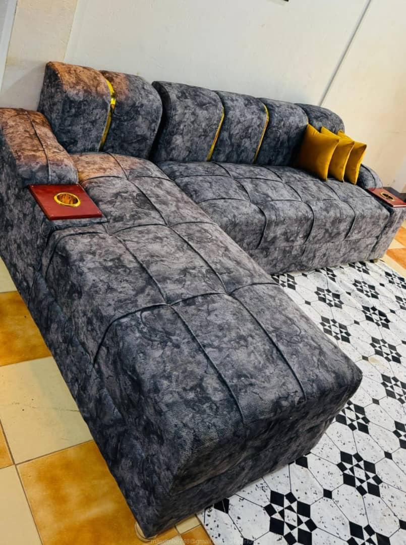 UGX800000 L.sofa
