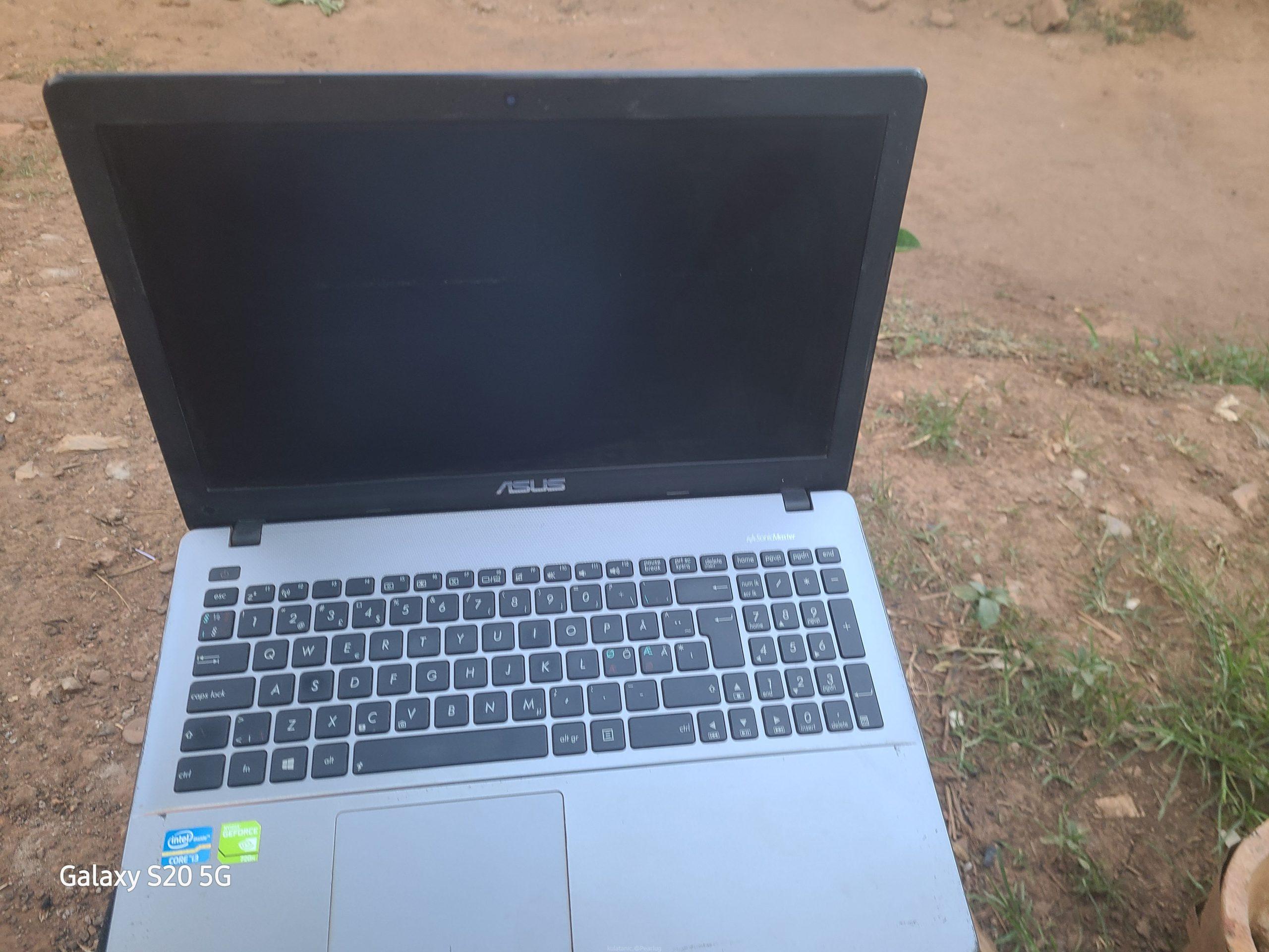 Laptop