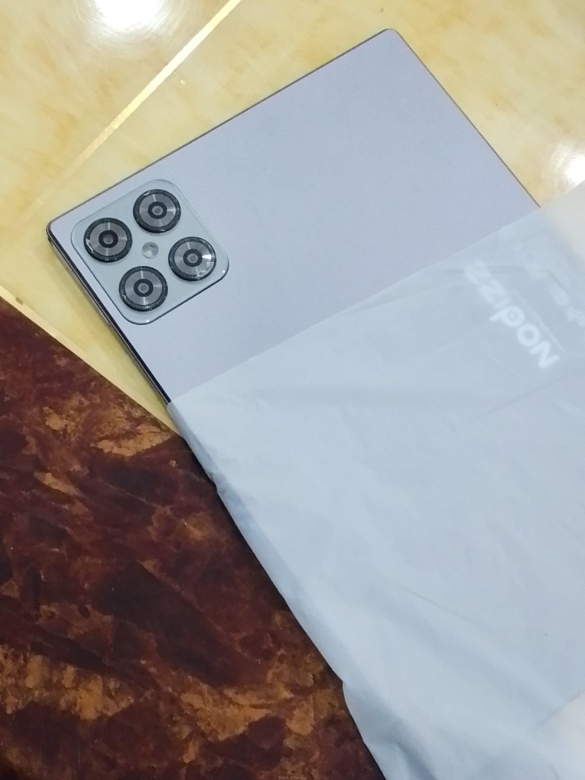 Desktop tablet with keyboard and mouse