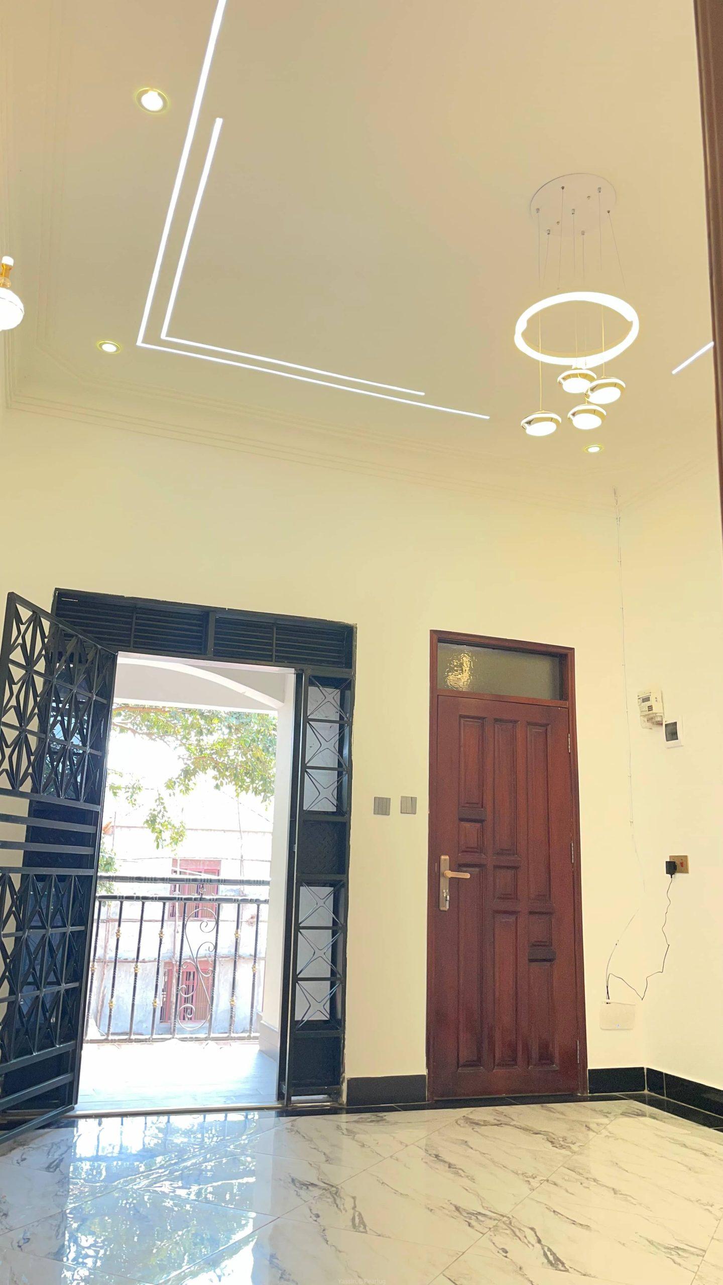 8units apartment for sale Busabala double rooms self contained