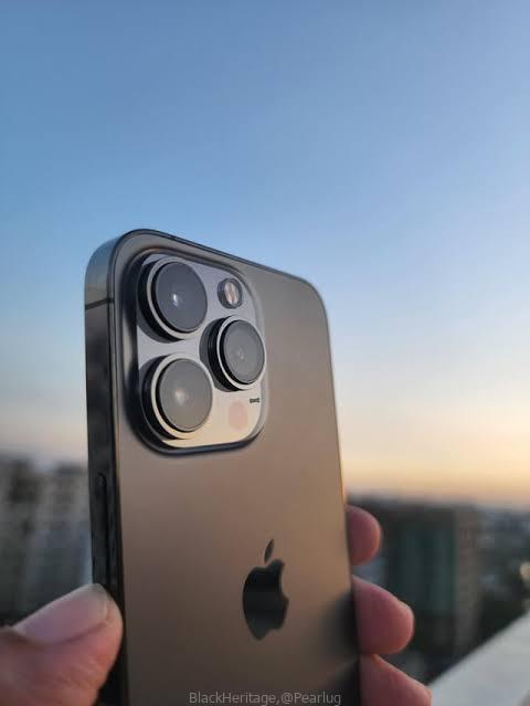Iphone 13 pro-max (256GB) titanium black 5G