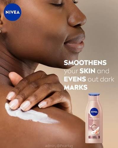 NIVEA Radiant & Beauty Even Glow lotion is enriched with 95% Pure Vitamin C, Turmeric, Pearl Extract & SPF15 Brand:NIVEA|Similar products from NIVEA