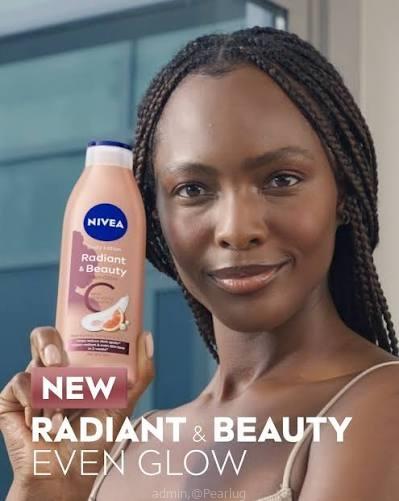 NIVEA Radiant & Beauty Even Glow lotion is enriched with 95% Pure Vitamin C, Turmeric, Pearl Extract & SPF15 Brand:NIVEA|Similar products from NIVEA