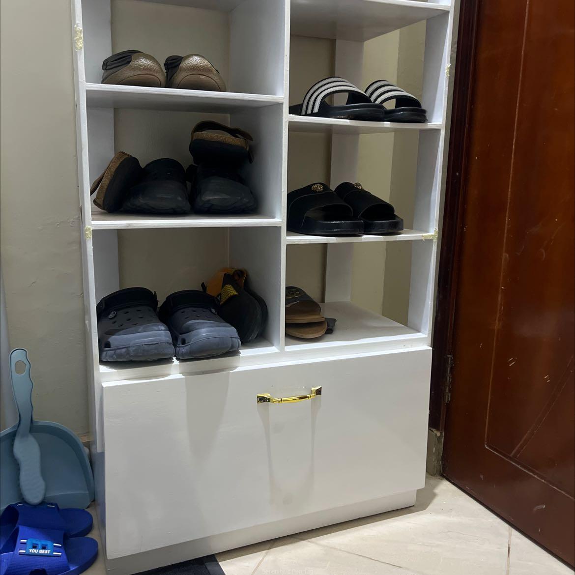 Shoe rack