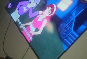 HISENCE SMART TV 65INCHES