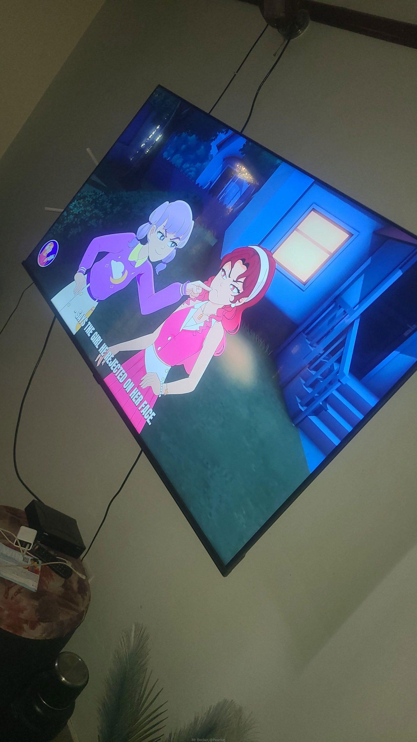 HISENCE SMART TV 65INCHES