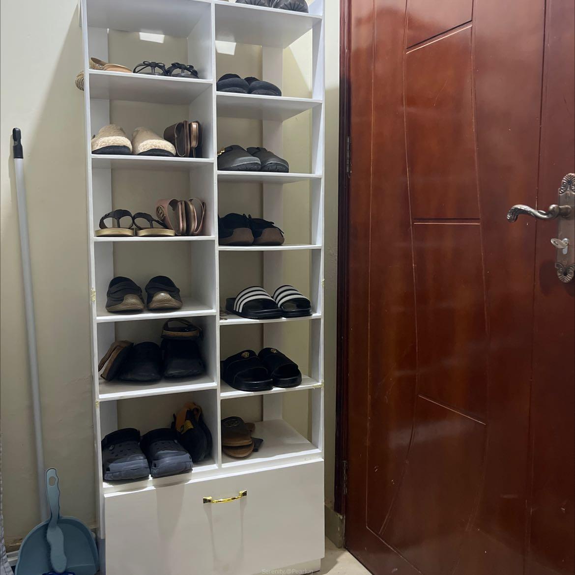 Shoe rack