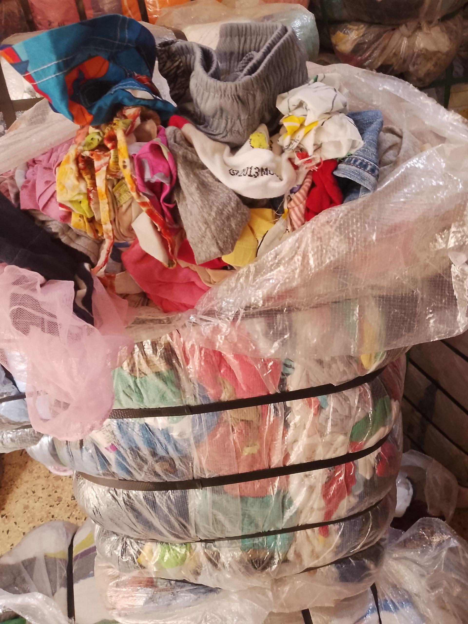 Selling used clothes