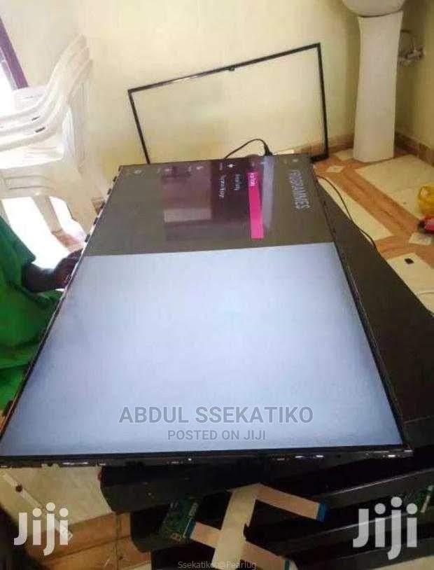 DOOR TO DOOR FLAT TVS REPAIR
